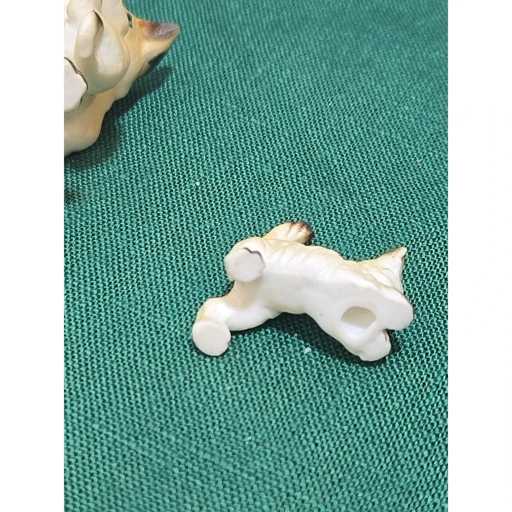 Siamese Cat Trio Miniature Figurine Mom 2 Kitten Vintage Bone China Japan